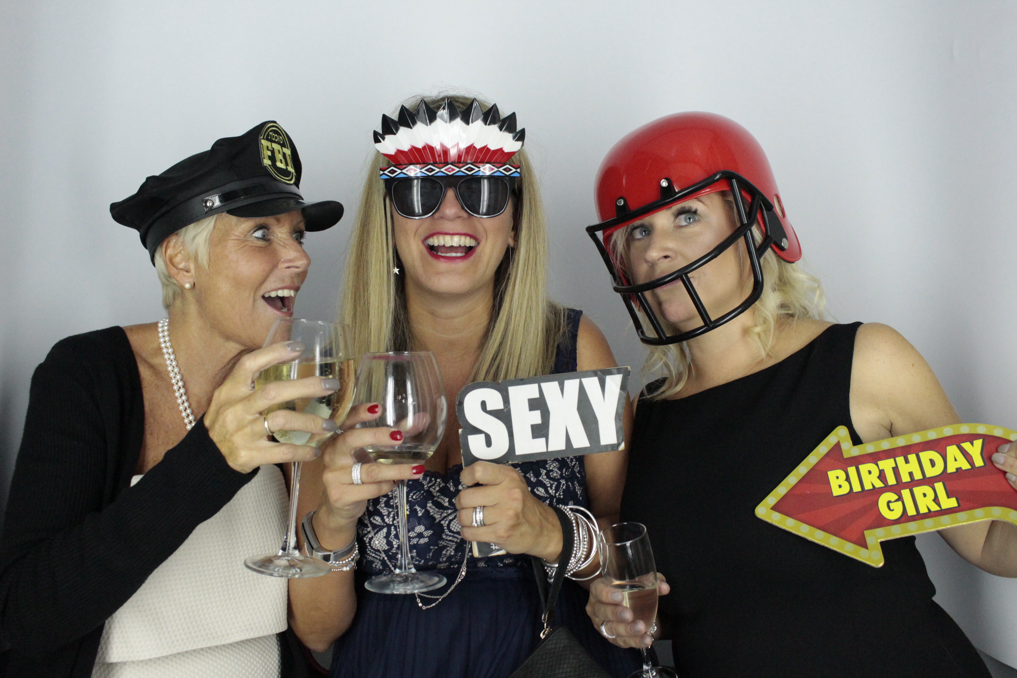 Nicola's 40th Birthday  | View more photos from the event at gallery.myphotoboothexperience.co.uk/u/MyPhotoBoothExperienceLtd/Nicolas-40th-Birthday